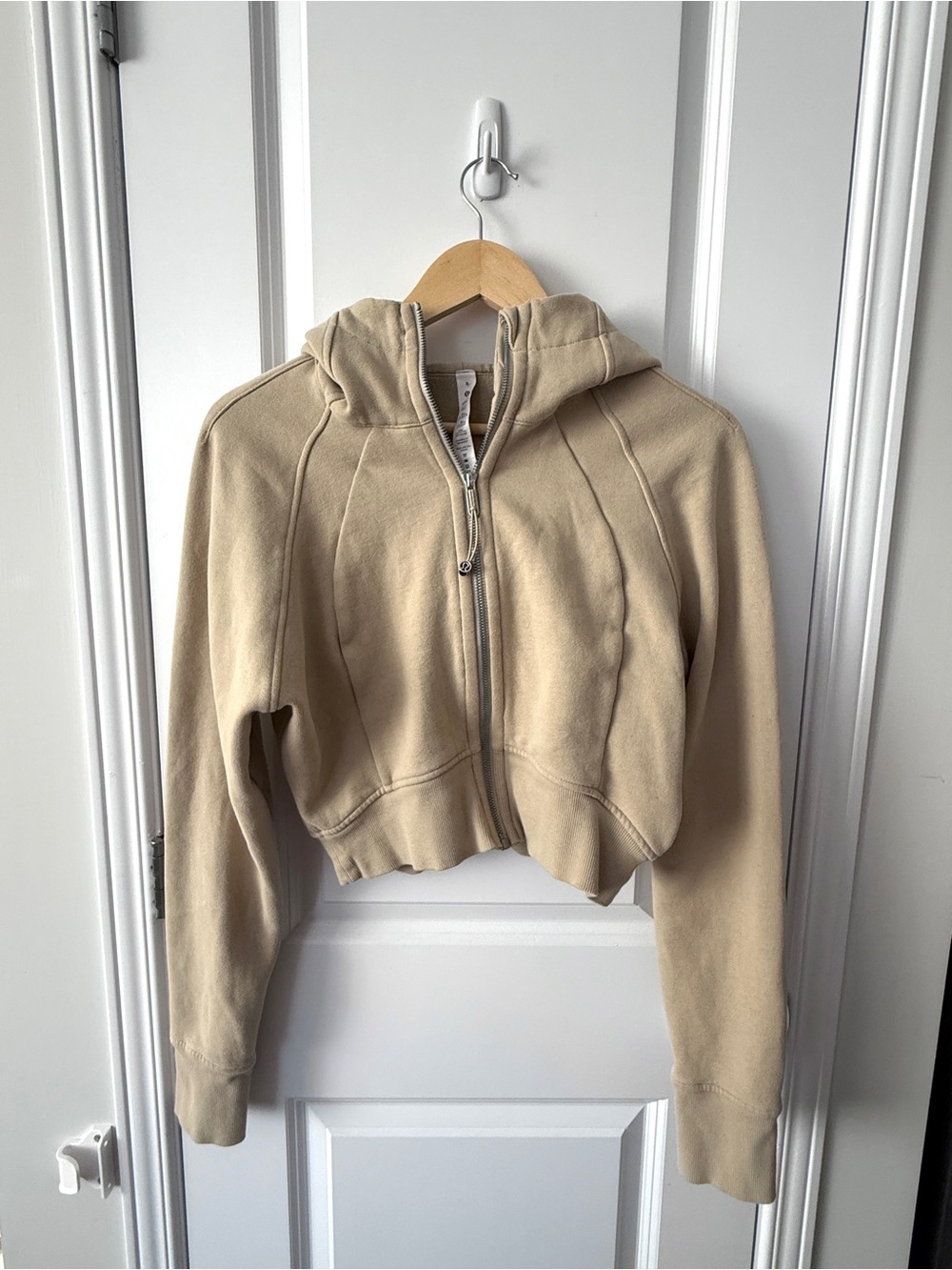 Lululemon Scuba Cropped Full Zip Hoodie Beige/Tan Size: 8